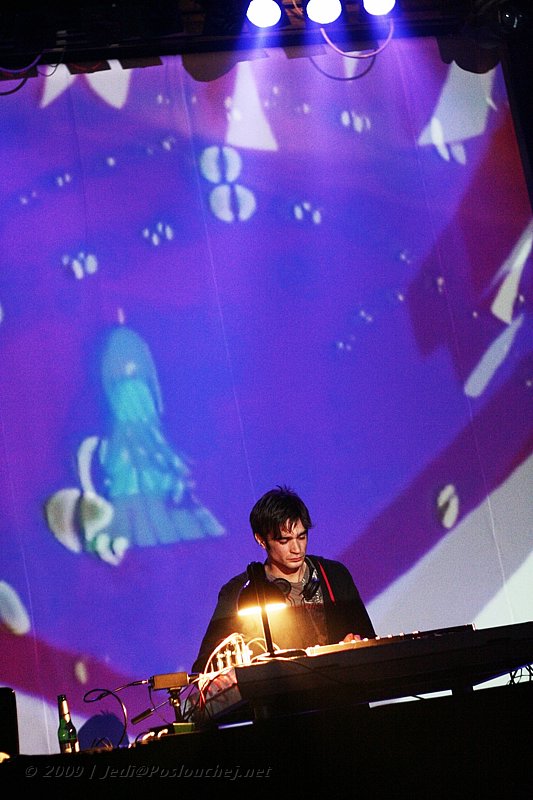 MUSIC INFINITY - Pátek 10. 4. 2009